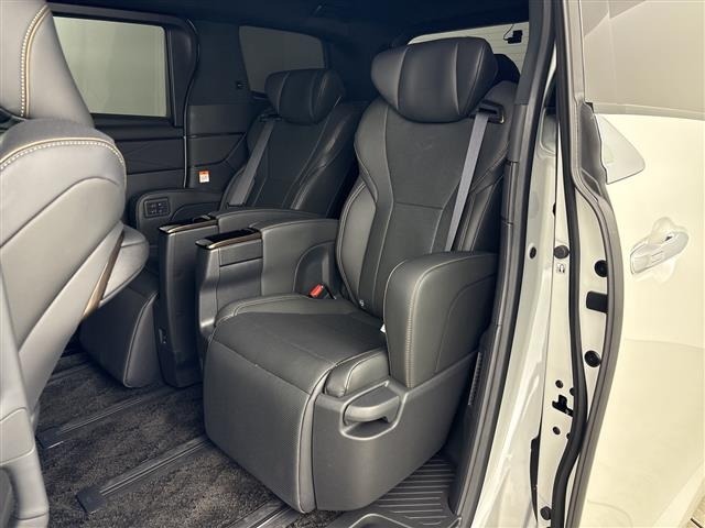 Toyota ALPHARD 2025 8015258-9