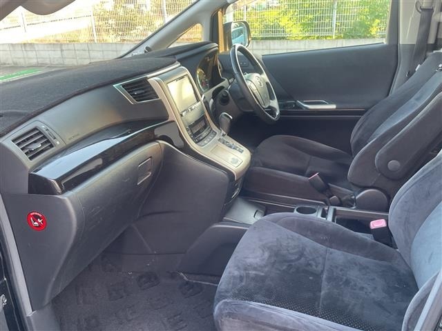 Toyota ALPHARD 2011 8015312-1