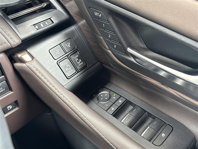 Toyota ALPHARD 2023 8015322-7