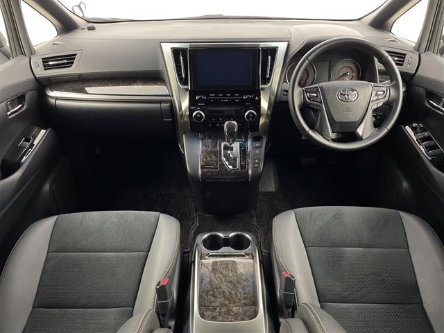 Toyota ALPHARD 2021 8015330-15