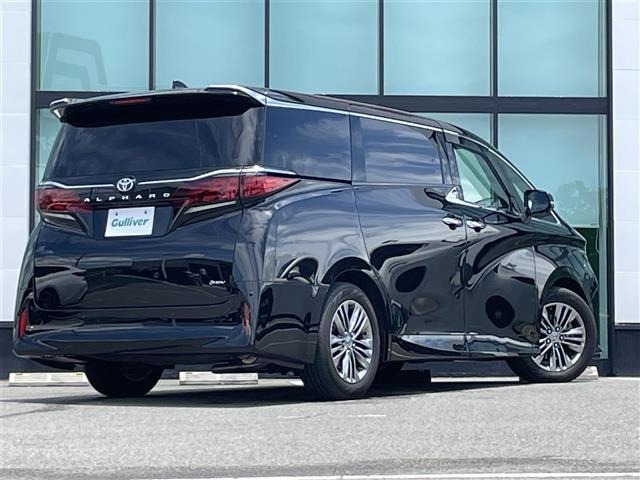Toyota ALPHARD 2023 8015347-12