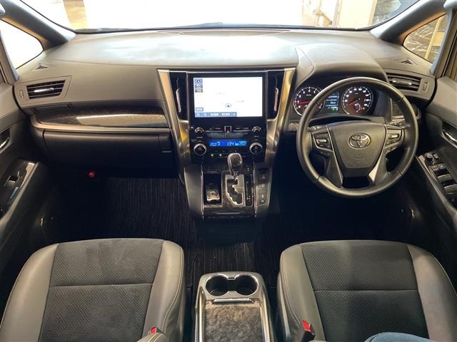 Toyota ALPHARD 2022 8015373-14