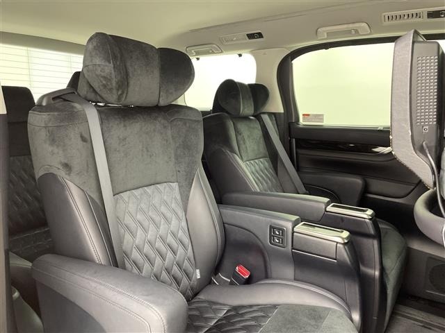 Toyota ALPHARD 2016 8015390-6