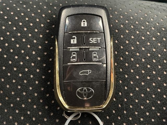 Toyota ALPHARD 2017 8015391-3