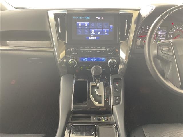 Toyota ALPHARD 2018 8015393-10