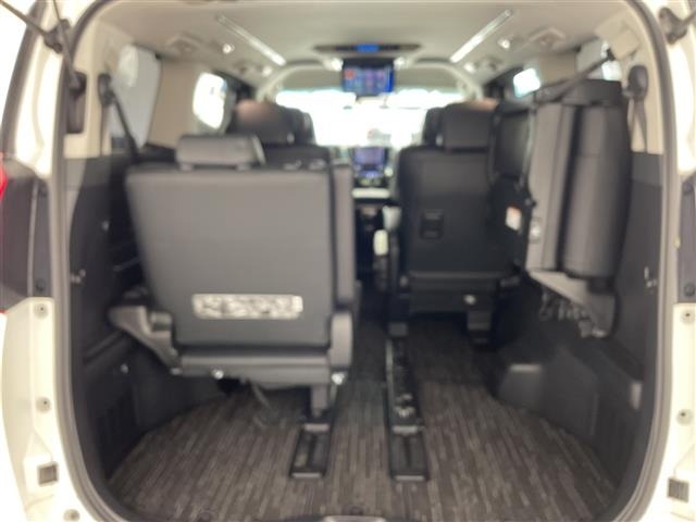 Toyota ALPHARD 2018 8015394-2