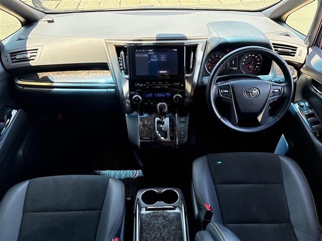 Toyota ALPHARD 2021 8015414-19