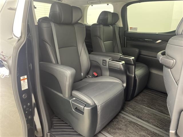 Toyota ALPHARD 2021 8015415-6