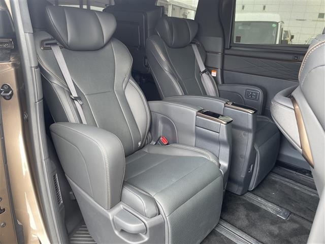 Toyota ALPHARD 2025 8015428-6