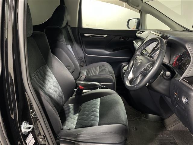 Toyota ALPHARD 2018 8015431-6