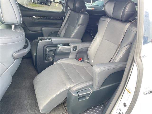 Toyota ALPHARD 2022 8015441-12