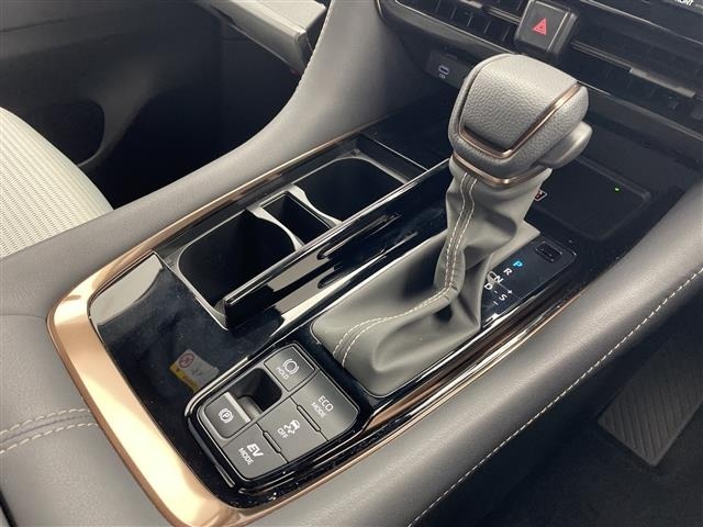 Toyota ALPHARD 2025 8015450-10