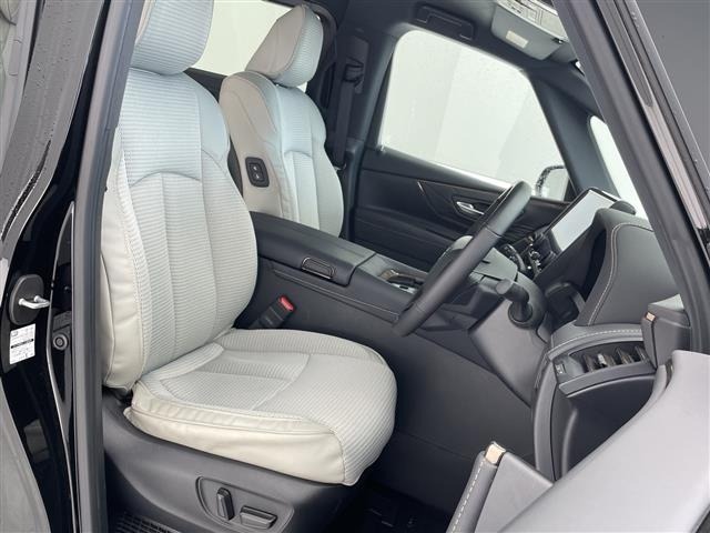 Toyota ALPHARD 2025 8015450-2