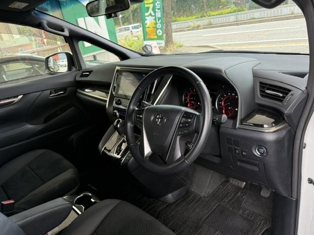 Toyota ALPHARD 2022 8015460-15