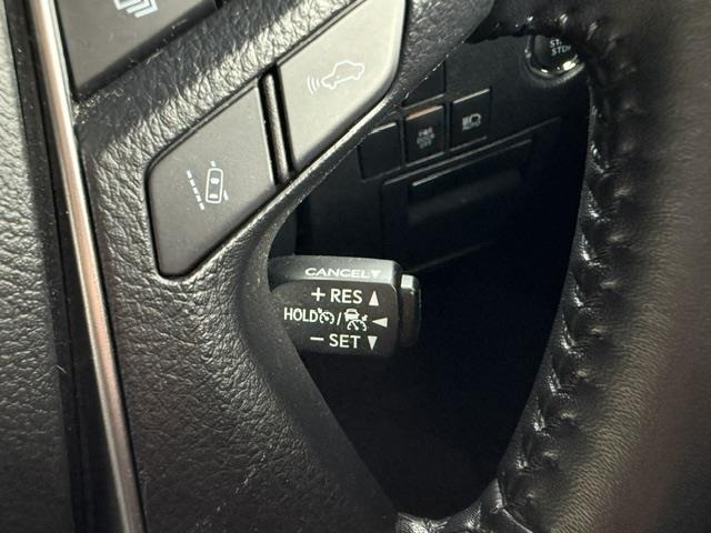 Toyota ALPHARD 2022 8015460-5