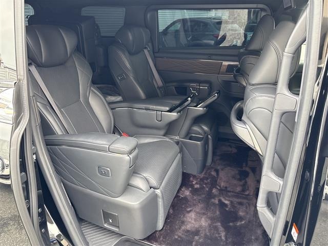 Toyota ALPHARD 2024 8015469-9