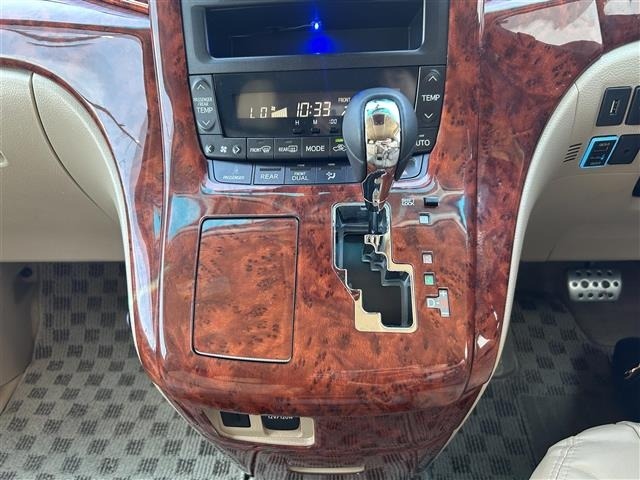Toyota ALPHARD 2011 8015482-8