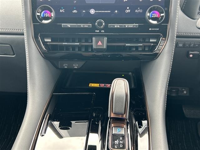 Toyota ALPHARD 2024 8015483-11