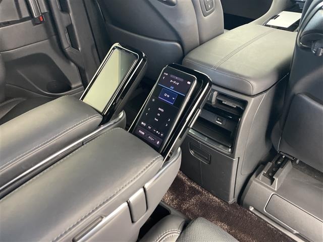 Toyota ALPHARD 2023 8015494-4
