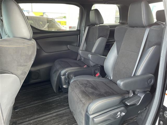 Toyota ALPHARD 2021 8015503-7