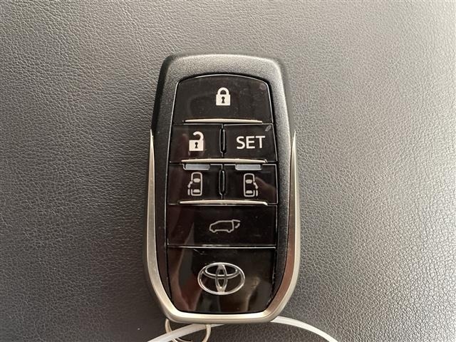 Toyota ALPHARD 2021 8015512-7