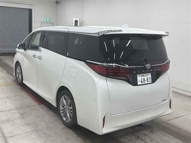 Toyota ALPHARD 2025 8015539-1