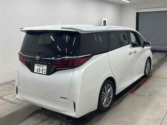 Toyota ALPHARD 2025 8015539-5