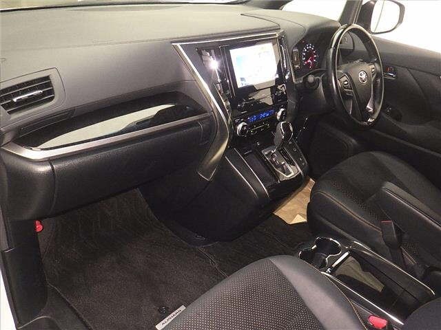 Toyota ALPHARD 2021 8015565-4