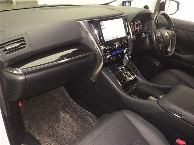 Toyota ALPHARD 2020 8015572-4