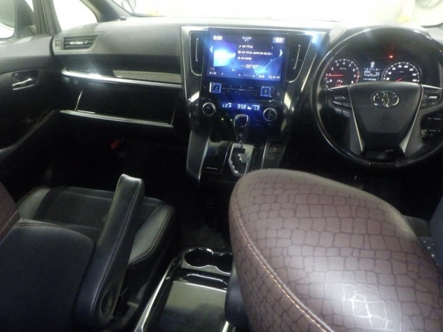 Toyota ALPHARD 2017 8015627-3