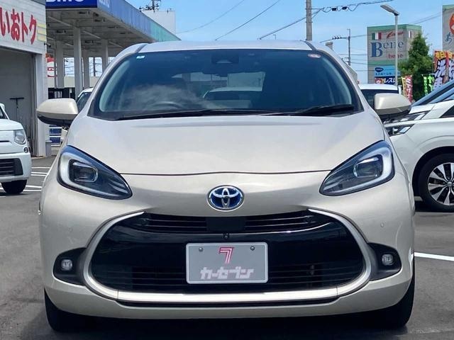 Toyota AQUA 2022 8001272-24