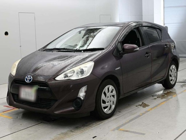 Toyota AQUA 2015 8001340-0