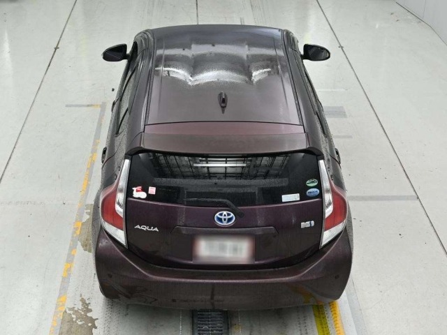 Toyota AQUA 2015 8001340-8