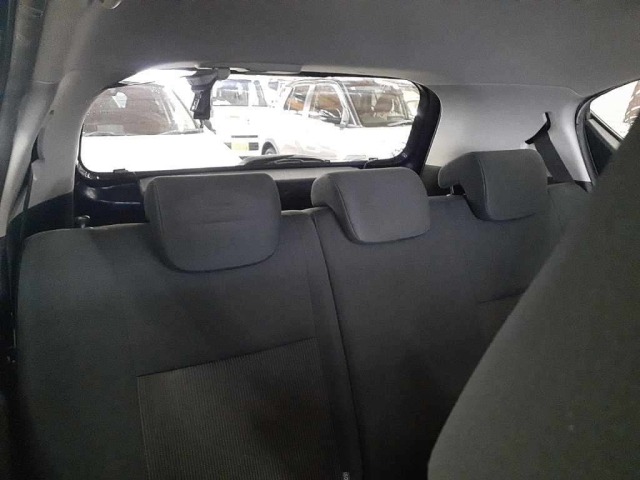 Toyota AQUA 2018 8001362-11