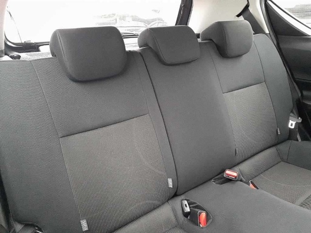 Toyota AQUA 2016 8001388-11