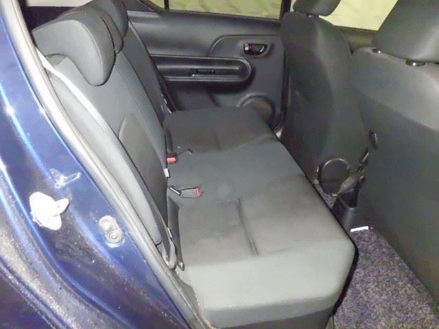 Toyota AQUA 2017 8001418-5