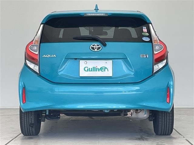 Toyota AQUA 2017 8002351-13