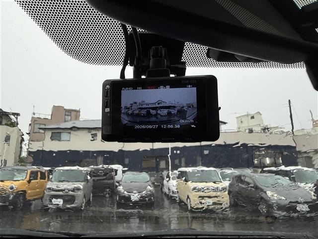 Toyota AQUA 2014 8003707-17