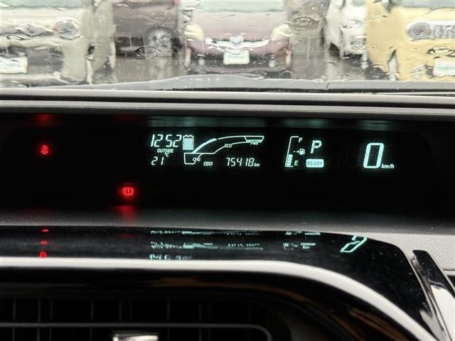 Toyota AQUA 2014 8003707-19