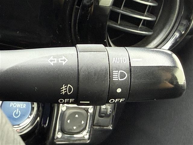 Toyota AQUA 2014 8003707-3