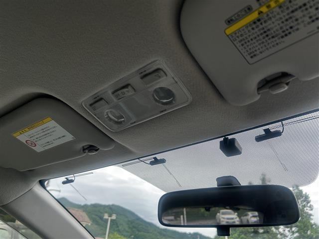 Toyota AQUA 2012 8004041-13
