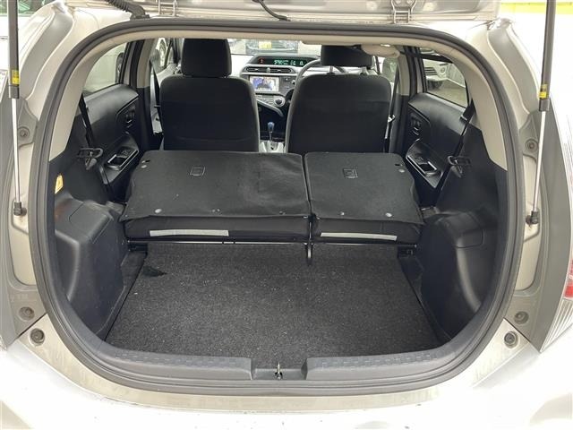 Toyota AQUA 2013 8004183-13