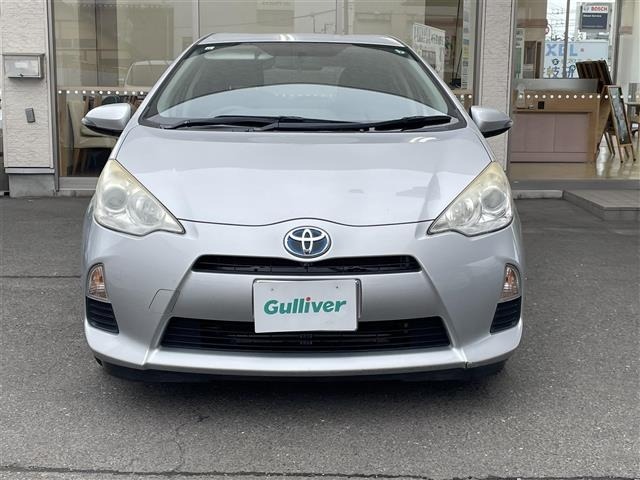 Toyota AQUA 2013 8004183-20