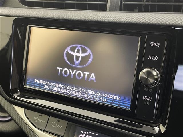Toyota AQUA 2017 8004430-17
