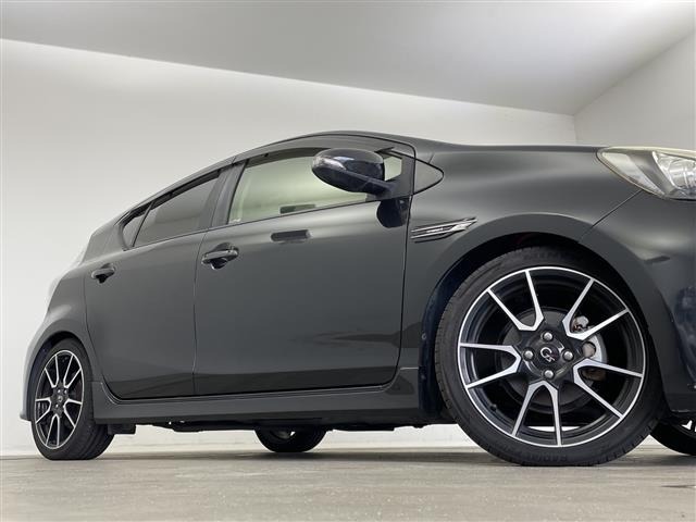 Toyota AQUA 2014 8004431-10