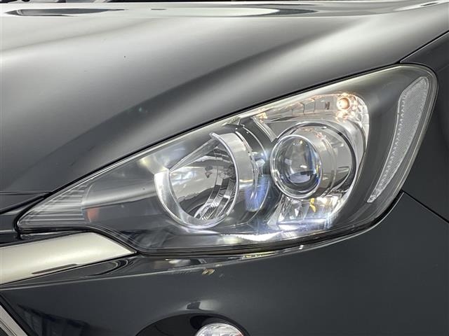 Toyota AQUA 2014 8004431-6
