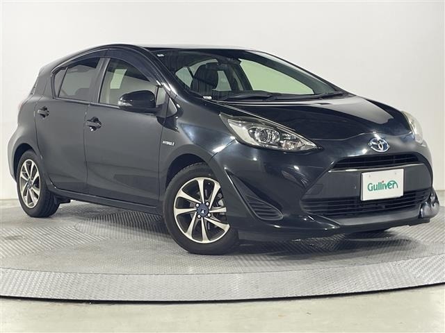 Toyota AQUA 2018 8004704-0