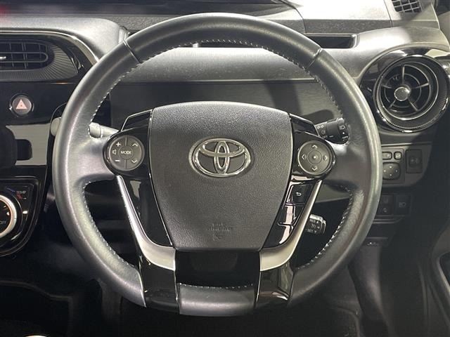 Toyota AQUA 2018 8004704-14