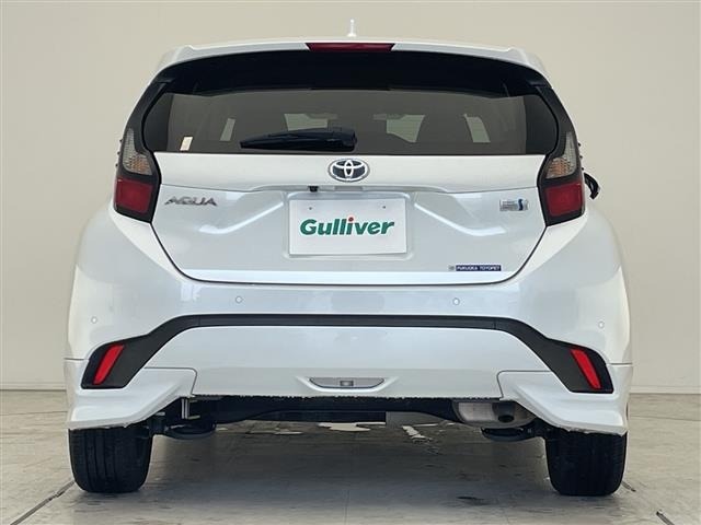 Toyota AQUA 2022 8004879-13