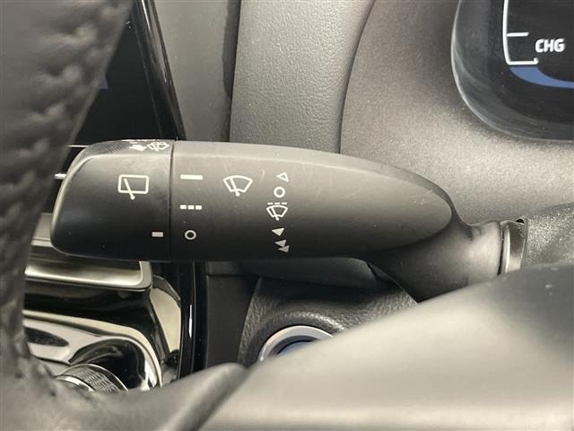 Toyota AQUA 2022 8004879-6
